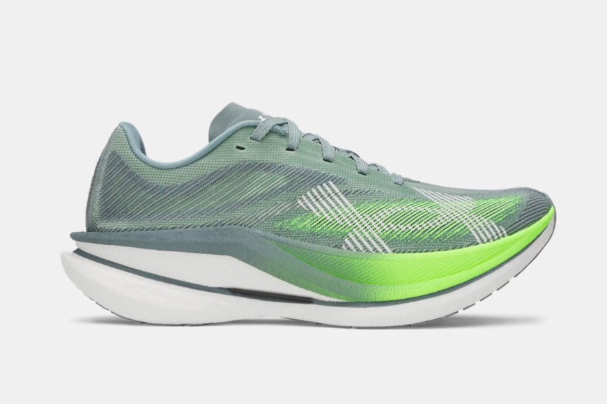 Under Armour Velociti Elite 3